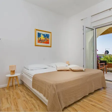 Apartamento With A Parking Space Mlini, Dubrovnik - 9043 Mlini